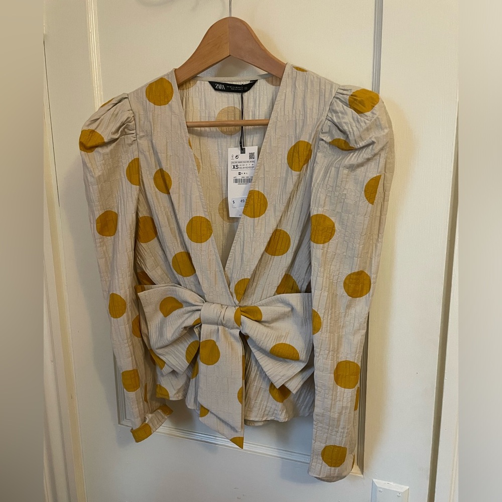 ZARA XS Mustard Yellow Polka Dot Blouse